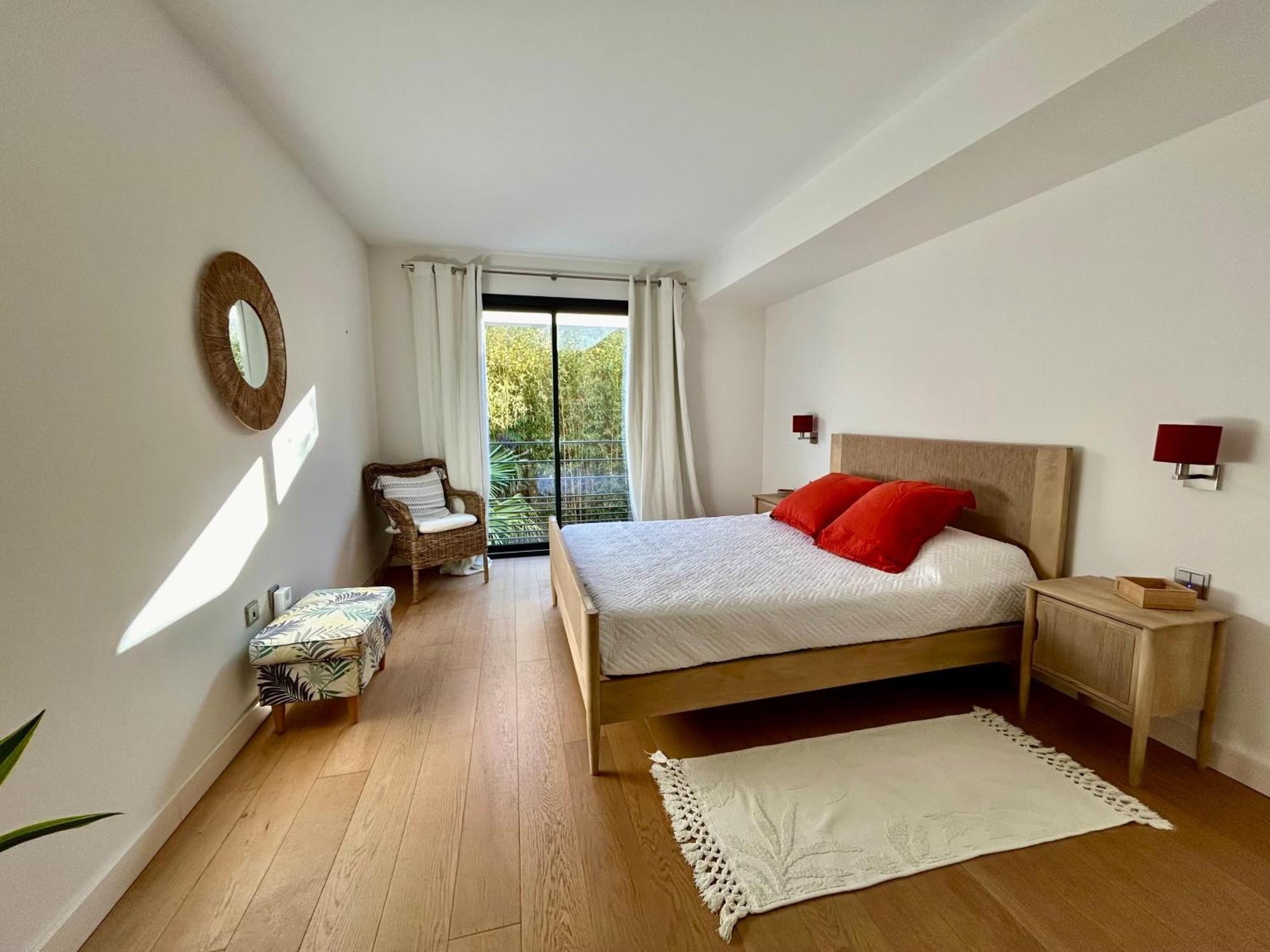 Rumah Bali Κάννες Εξωτερικό φωτογραφία